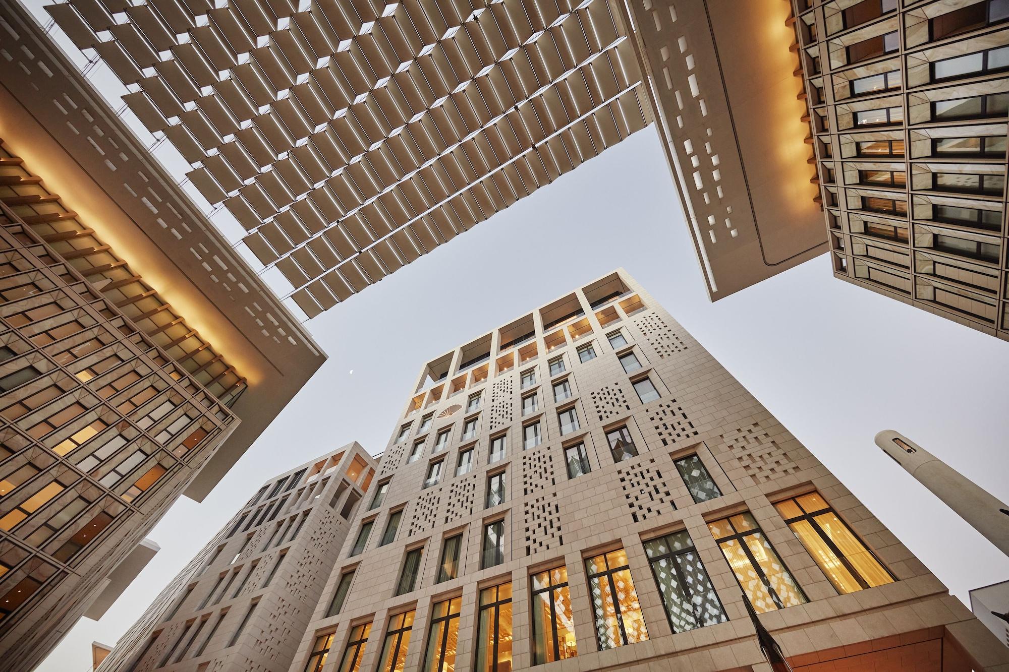 Отель Mandarin Oriental, Доха Экстерьер фото The new library building